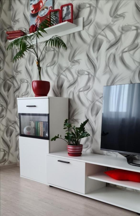 Helena Apartments On Mira 61 Mogilev Ngoại thất bức ảnh